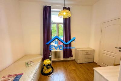 Corp de casa, prima , 3 camere, 70 mp, zona Copou - 2