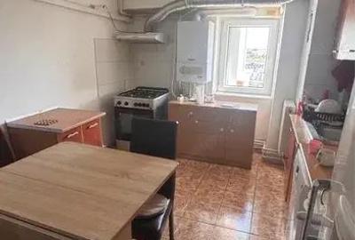 Apartament cu 3 camere decomandat în Brătianu - 2