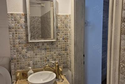 Proprietar inchiriez apartament in zona Medicina - 1