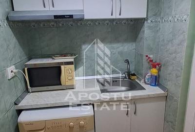 Garsoniera mare, aproape de noul UVT Garsoniera mare, aproape de noul UVT - 2