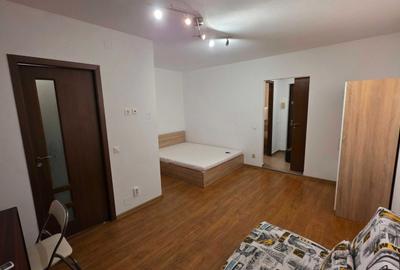 Inchiriere Garsoniera Lujerului - 1