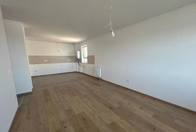 Casa Nobel - 3 camere, 2 bai, decomandat, spatios, parcare, Tractorul! - 1