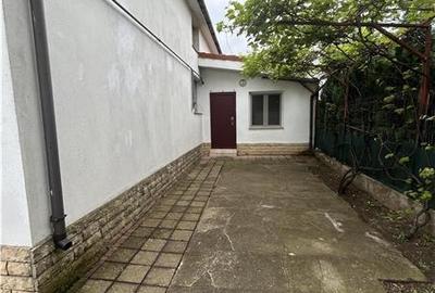 Casă individuală cu 8 camere cu Canalizare în Agigea - 29