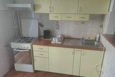Apartament cu 2 camere decomandat în Calea București - 2