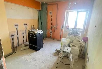 4 cam Dorobantilor 85 mp in curs de amenajare - 1