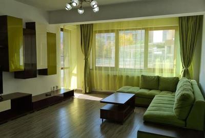 Apartament cu 3 camere decomandat, mobilat în Metalurgiei