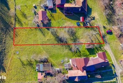 Teren de 1000 mp, în Moieciu - 3