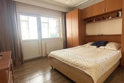 Apartament 3 Camere Decomandat, Etaj Intermediar, zona Km 4-5 - 14