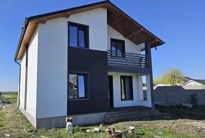 Casă cu 4 camere în Slătioara - 6