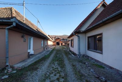 Casă individuală cu 7 camere cu Canalizare în Vest - 9