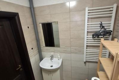 Garsonieră decomandată în Central - 11