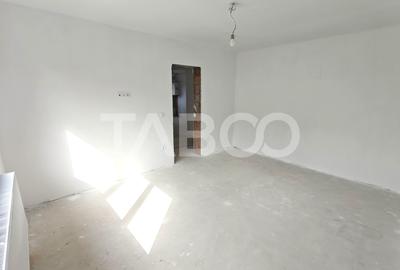 Apartament cu 3 camere decomandat în Periferie - 6