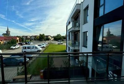 Apartament nou mobilat la pret promotional!-comision 0 - 4