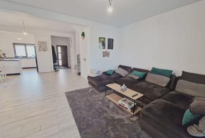 Duplex cu 4 camere cu Canalizare în Dezmir - 5