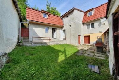 Vind Casa Mare La ?ara Sau Schimb cu Apartament sau 2 Garsoniere in Sibiu - 6