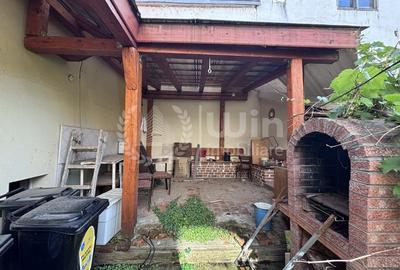 Casă individuală cu 4 camere cu Canalizare în Între Lacuri - 12