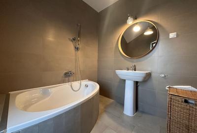 ANDRONACHE | Vila 4 Camere | Garaj | Curte Verde | Ciubar & BBQ - 25