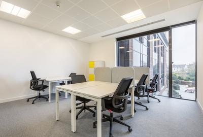 Spațiu de birou privat pentru 5 persoane în Regus City Gate - 6