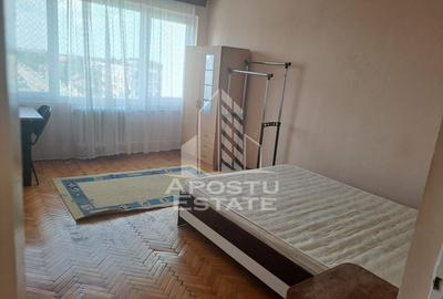 Apartament 3 camere, decomandat, Zona Spitalului Judetean - 2