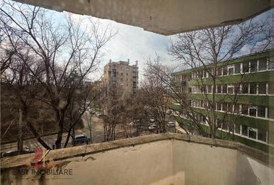 Apartament cu 2 camere decomandat în Cornișa - 12
