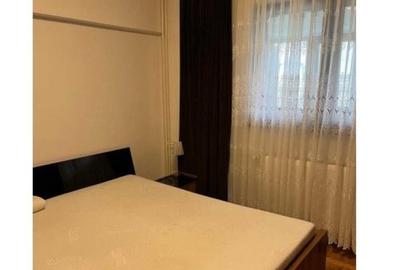 Apartament cu 3 camere decomandat în Calea Călărașilor - 5