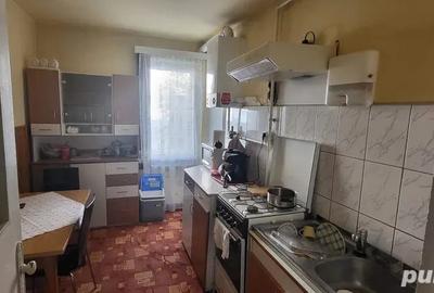 Apartament 3 camere in Reghin, Rodnei, etaj 2 - 3
