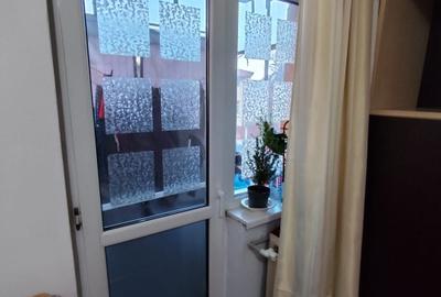 Apartament cu 2 camere semidecomandat, mobilat în Rahova - 12