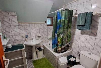 Casă cu 4 camere cu Teren 1209 Mp în Moieciu - 18