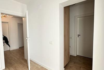 Casă cu 5 camere cu Teren 500 Mp în Păulești - 14