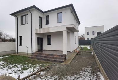 Casă cu 4 camere cu Teren 315 Mp în Valu lui Traian - 16