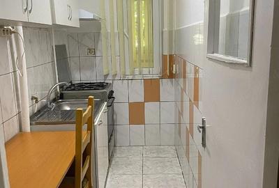 Garsonieră decomandată în Central - 1