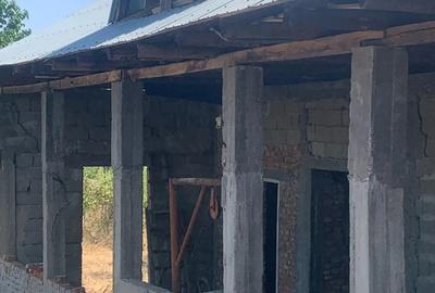 Casa la rosu de vanzare Casa la rosu de vanzare - 2