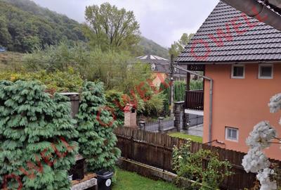 De vânzare o casă de vacanță situat în Sovata! - 12