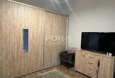 Casă cu 10 camere cu Teren 482 Mp în Central - 15