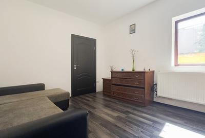 Casă individuală cu 7 camere cu Canalizare în Eforie Nord - 11