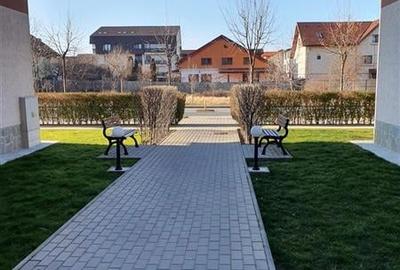 Vanzare apartament 4 camere pe 2 etaje, 3 bai, Urban Residence - 51