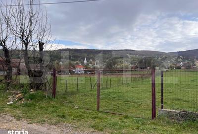 Teren de 1200 mp, în Central - 9