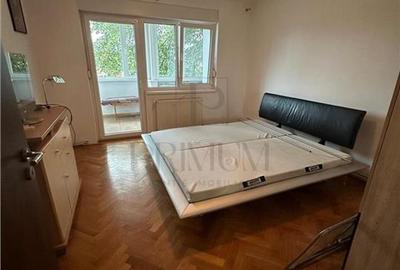 SPIT. JUDETEAN - ETAJ 2 - 4 CAMERE - DECOM. - CENTRALA PRORPIE - GARAJ - 2 BAI - - 6