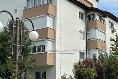 Apartament cu 3 camere decomandat, mobilat în Tomești - 1