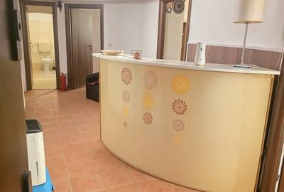 Apartament cu 4 camere decomandat în Universitate - 17