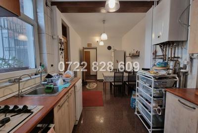 Calarasi, Hala Traian, vila interbelica solida P+M, cu 2 terase si beci - 2