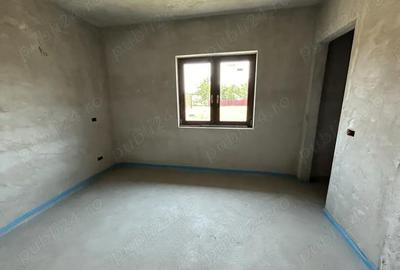 Casă cu 5 camere în Livada - 10