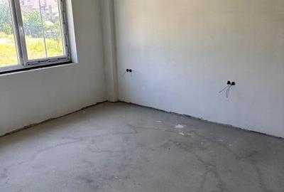 Apartament cu 2 camere,semifinisat - 3