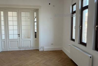 Apartament cu 4 camere decomandat în P-ța Unirii - 4