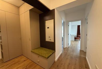 Apartament cu 2 camere decomandat în Tractorul - 24