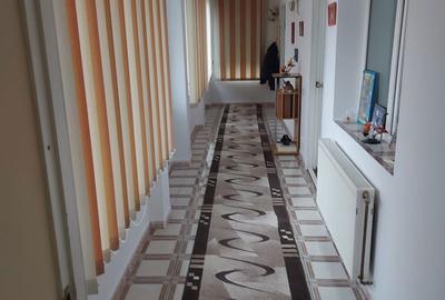 Casă cu 4 camere în Frumușeni - 6