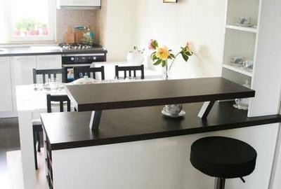 Apartament cu 2 camere decomandat, mobilat în P-ța Victoriei - 1