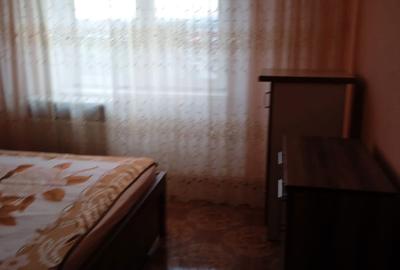 Apartament cu 2 camere decomandat în 9 Mai - 2