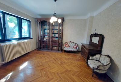 Zona Bd. Lacul Tei vila 7 camere disponibila pentru inchiriere. - 4