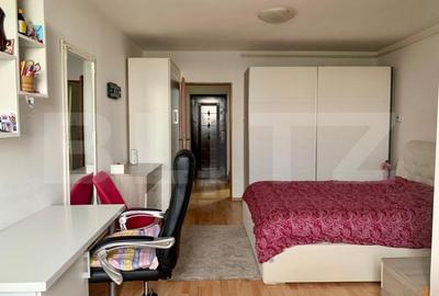 Apartament  cu o camera, 32 mp, zona Aleea Carpati